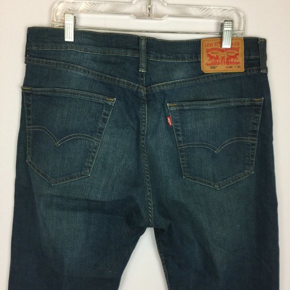 Levis 505 Mens Jeans 36x30 Regular Fit Straight Leg Medium Wash Blue Denim - Picture 5 of 12
